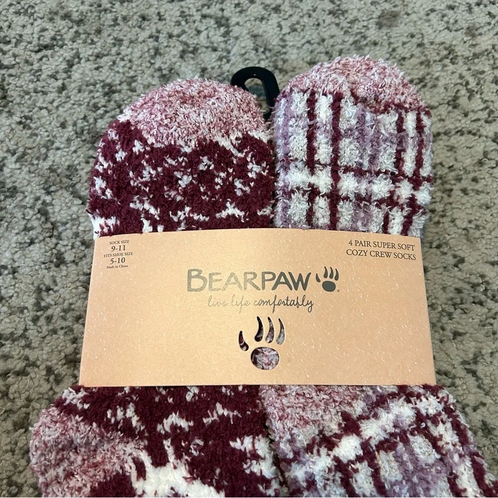 NWT BearPaw Burgundy & White 4 Pair Super Soft Cozy Crew Socks